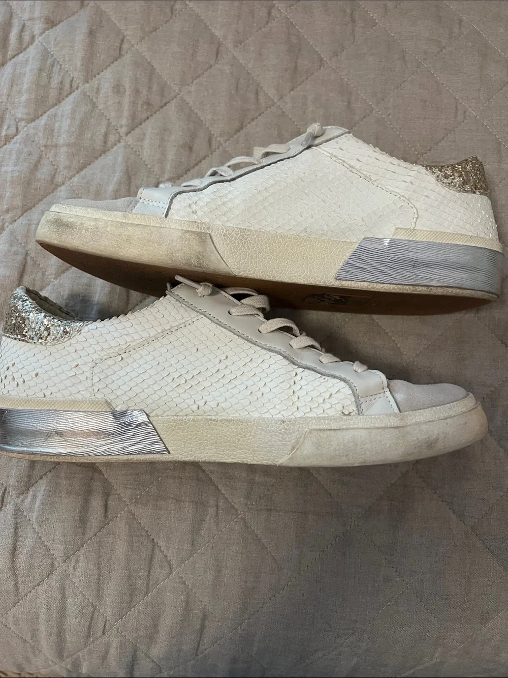 Dolce Vita Women's Cream/Beige Lace-Up Sneakers with Metallic Trim